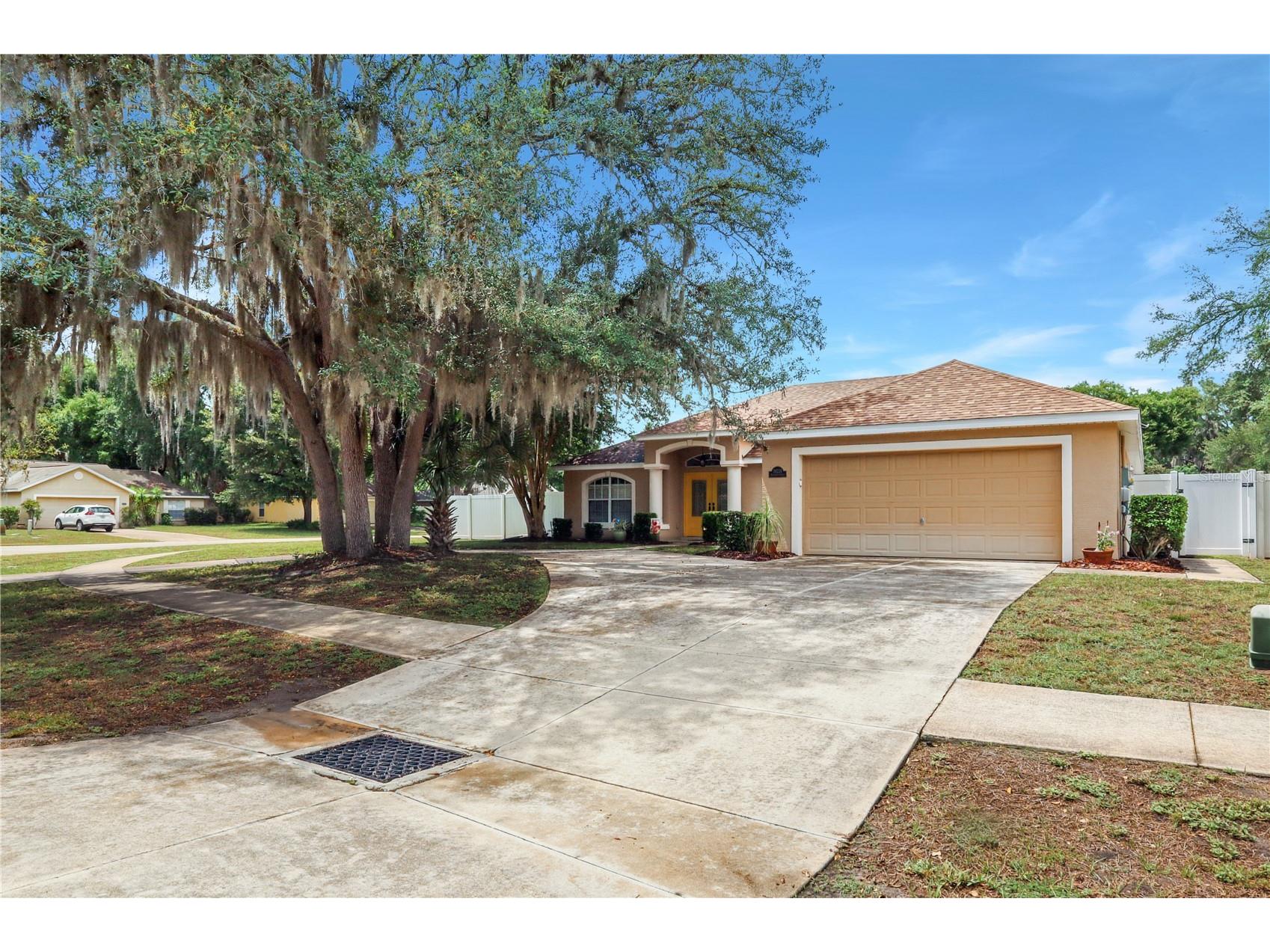 34224 Shadewood Circle Leesburg FL 34788 V4949786 image4