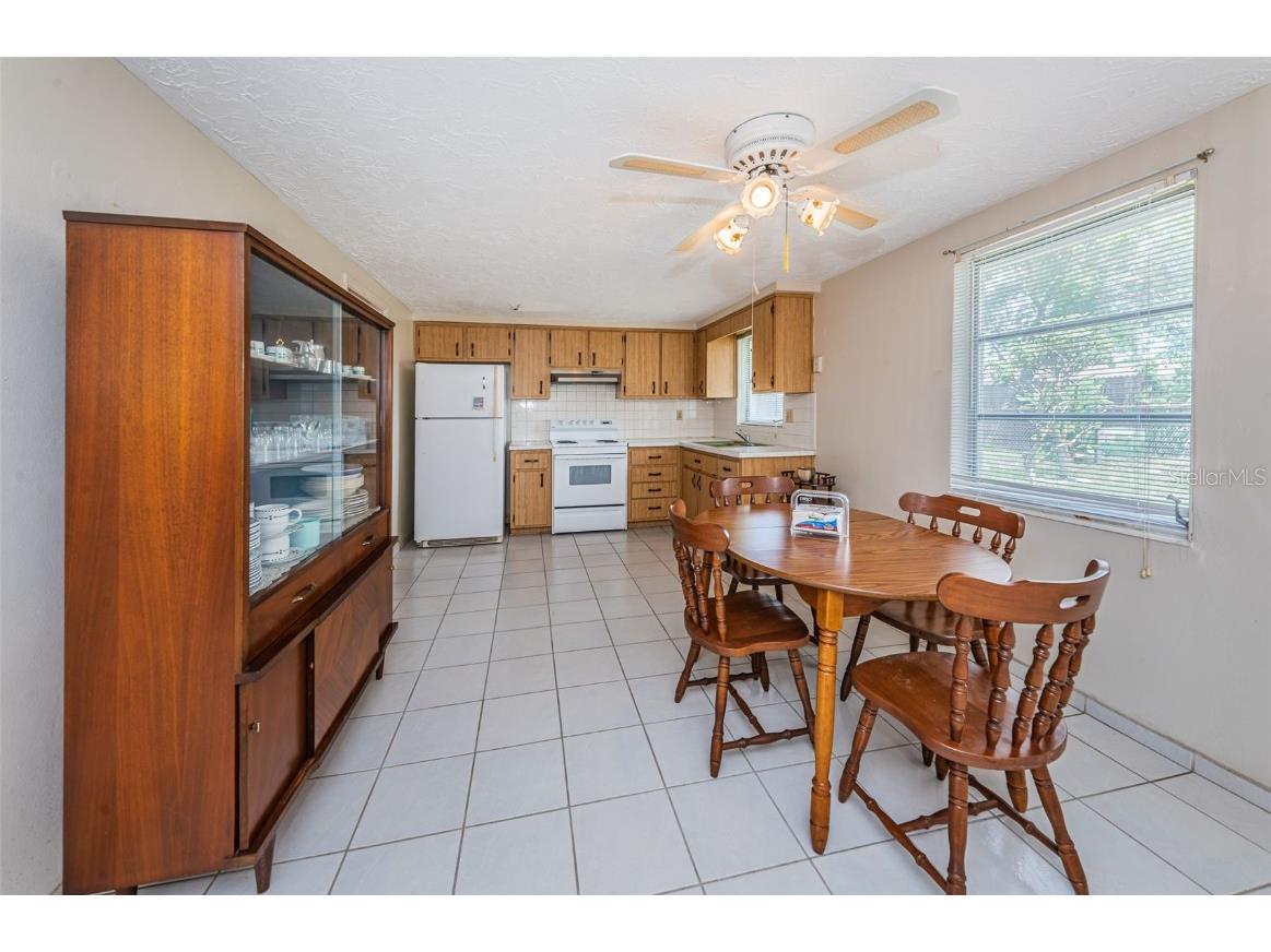 3423 Eisenhower Dr Holiday FL 34691 U8210272 image17