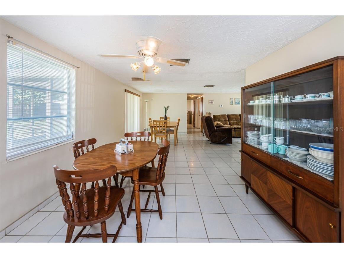 3423 Eisenhower Dr Holiday FL 34691 U8210272 image23