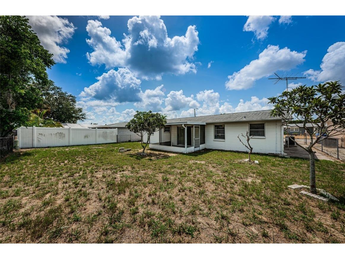 3423 Eisenhower Dr Holiday FL 34691 U8210272 image35