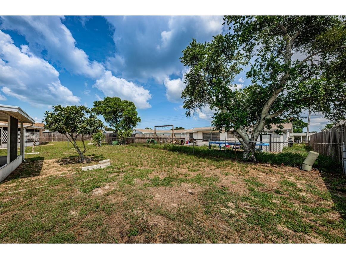 3423 Eisenhower Dr Holiday FL 34691 U8210272 image38