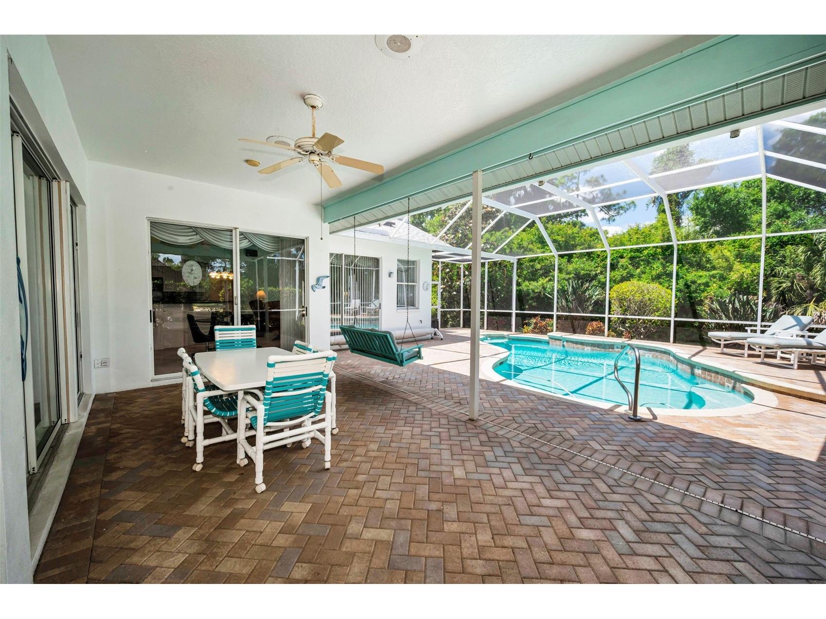 3423 Foxhall Drive Holiday FL 34691 TB8500487 image38