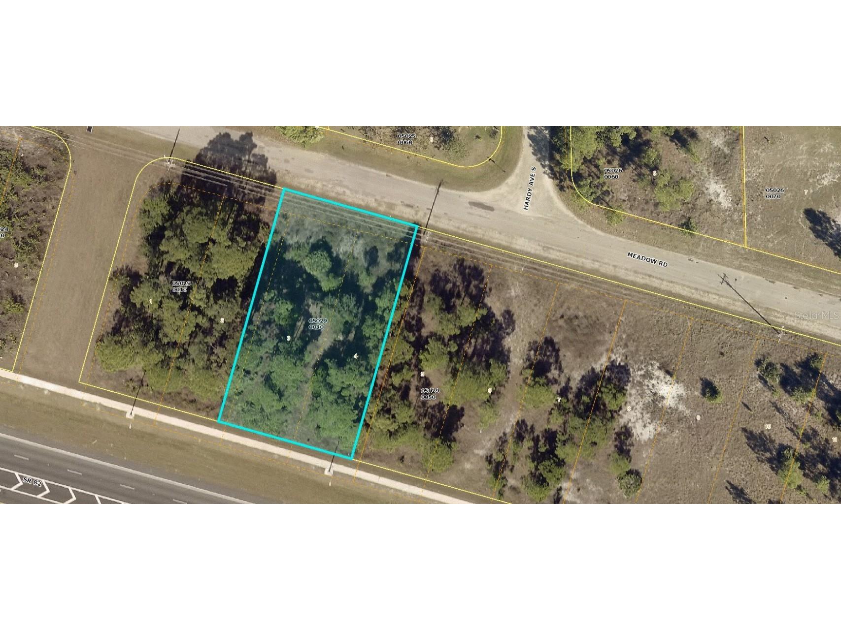 3424 Meadow Road Lehigh Acres FL 33974 C7469119 image1