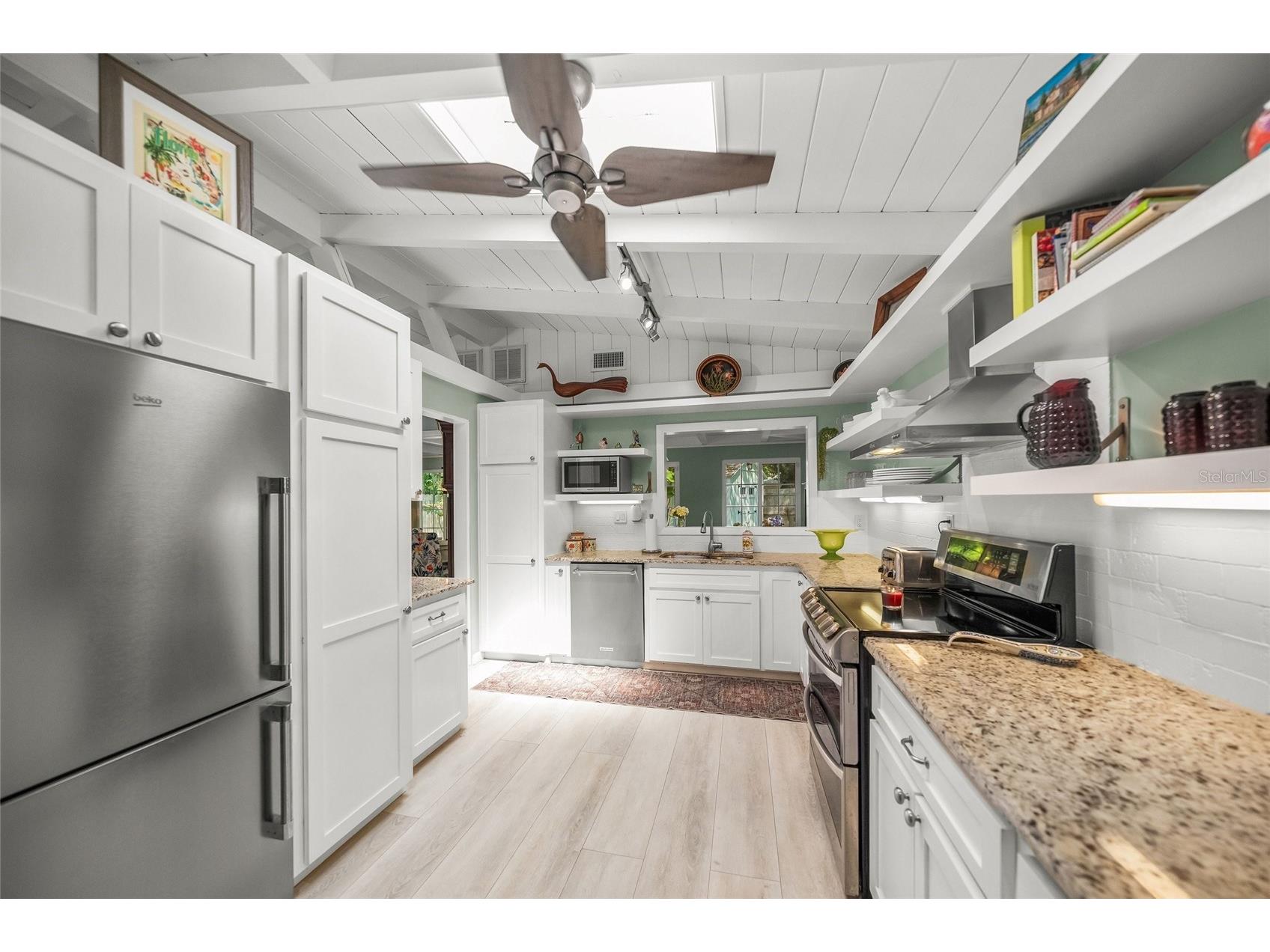 3424 Old Oak Drive Sarasota FL 34239 A4688216 image11