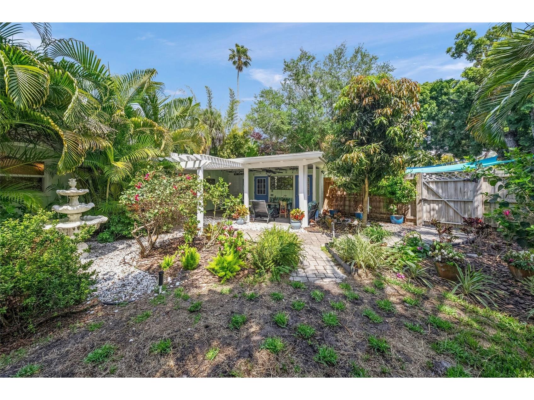 3424 Old Oak Drive Sarasota FL 34239 A4688216 image33