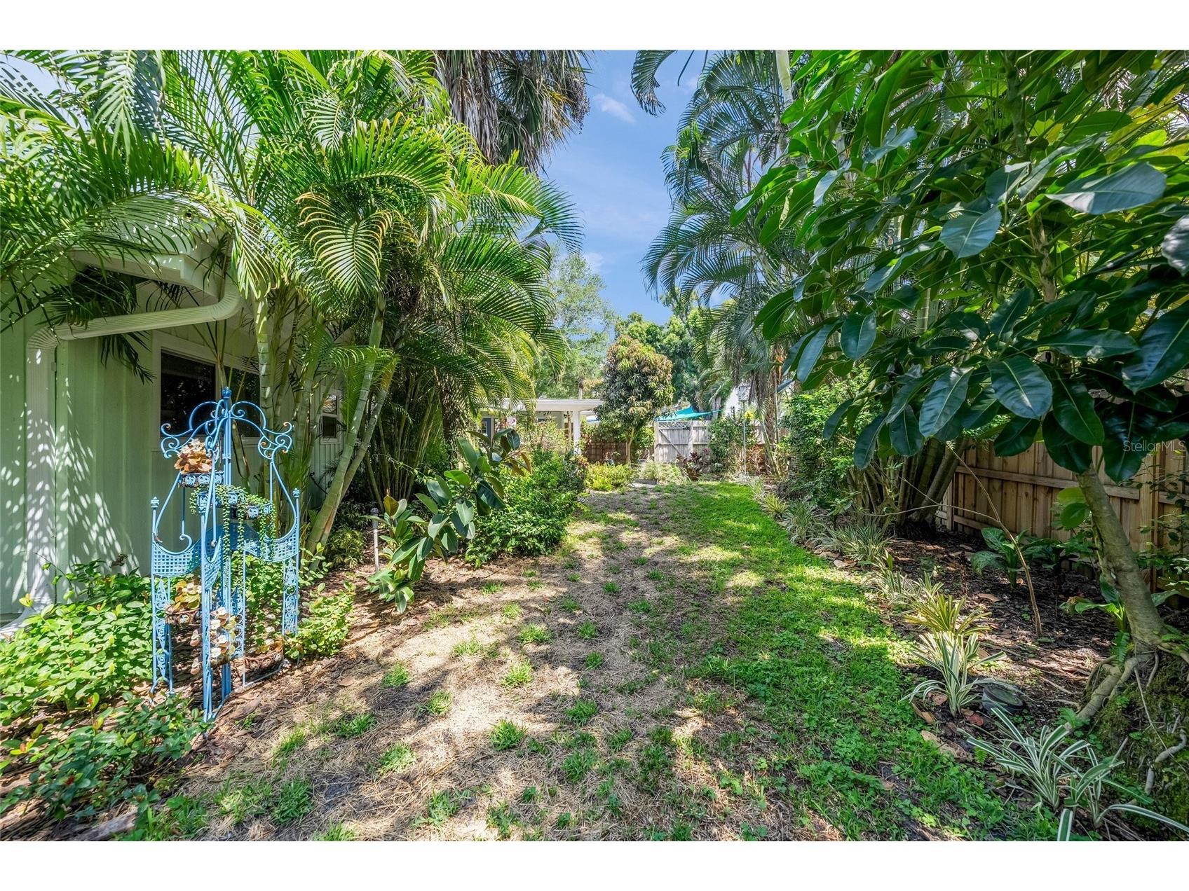 3424 Old Oak Drive Sarasota FL 34239 A4688216 image37