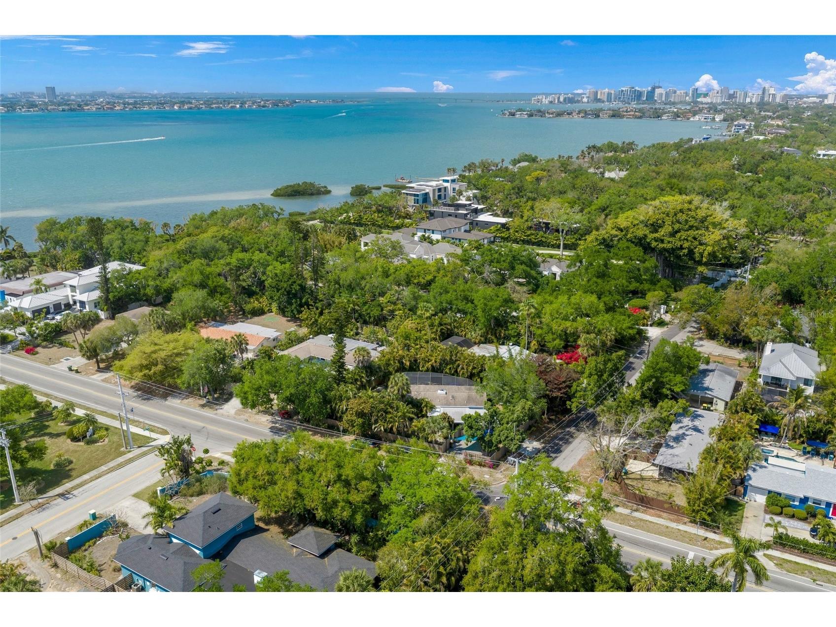3424 Old Oak Drive Sarasota FL 34239 A4688216 image59