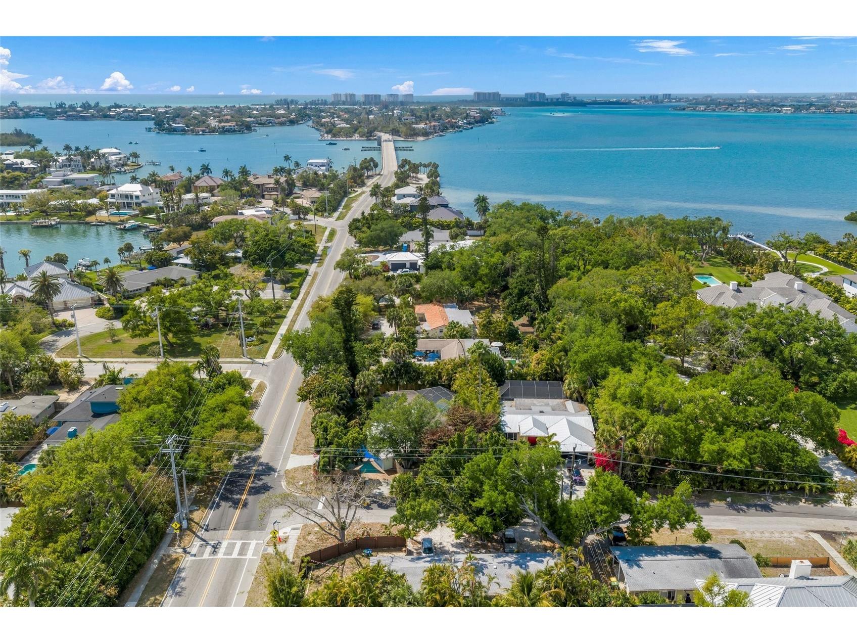 3424 Old Oak Drive Sarasota FL 34239 A4688216 image65