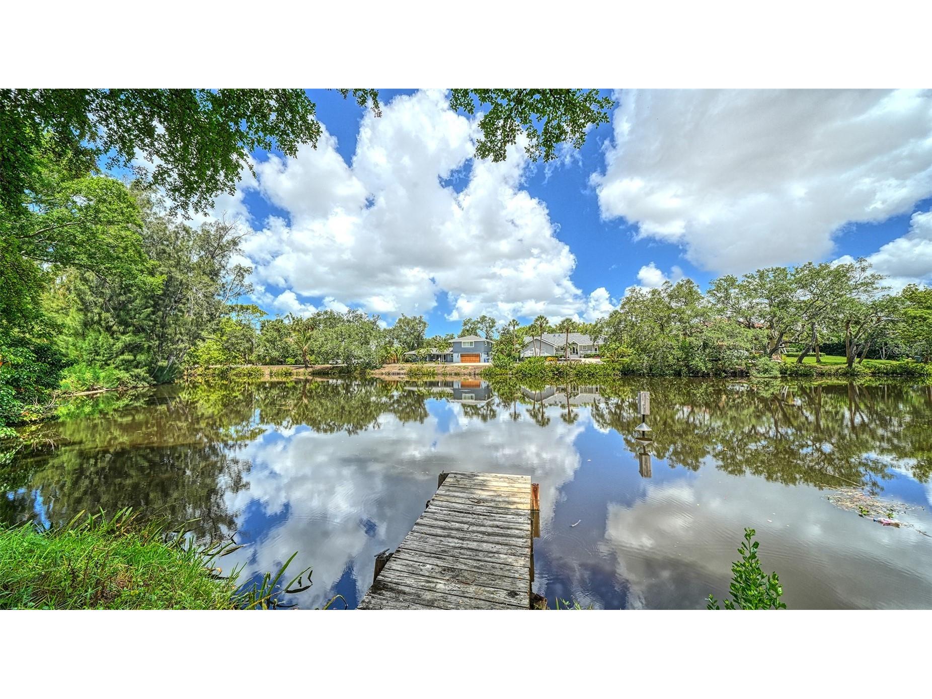 3424 Tanglewood Drive Sarasota FL 34239 - PHILLIPPI CREEK A4694194 image20