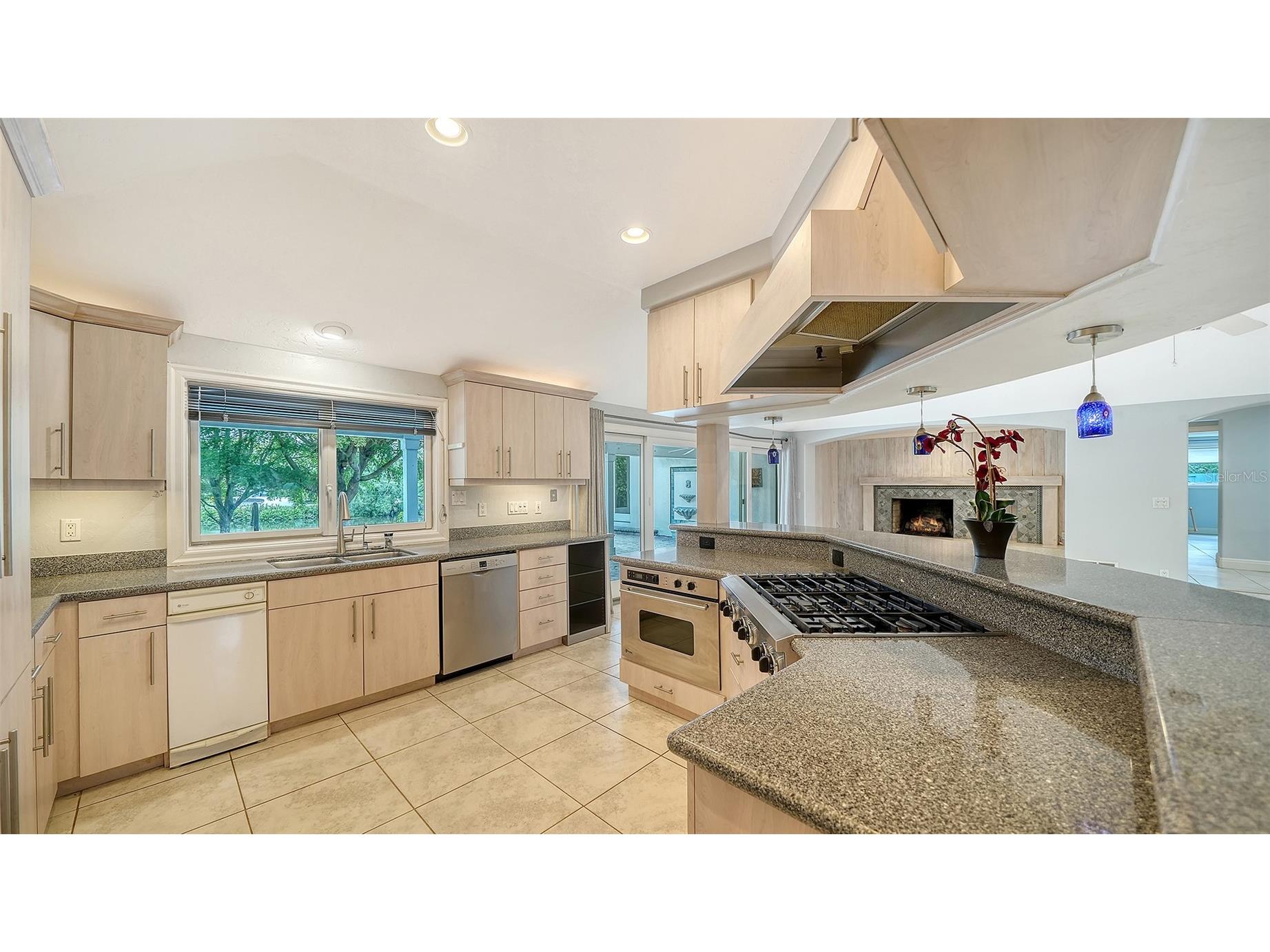 3424 Tanglewood Drive Sarasota FL 34239 - PHILLIPPI CREEK A4694194 image25