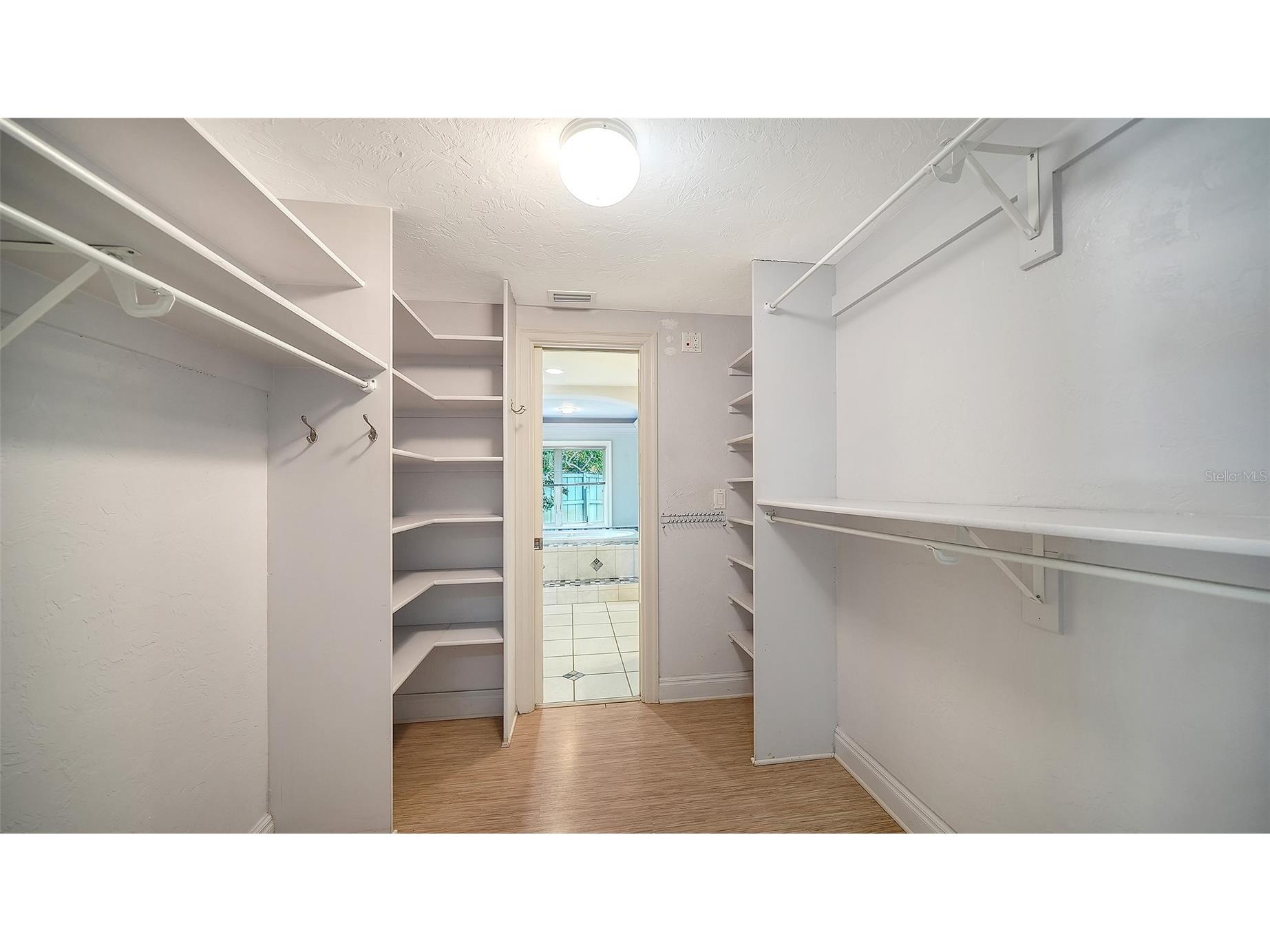 3424 Tanglewood Drive Sarasota FL 34239 - PHILLIPPI CREEK A4694194 image36