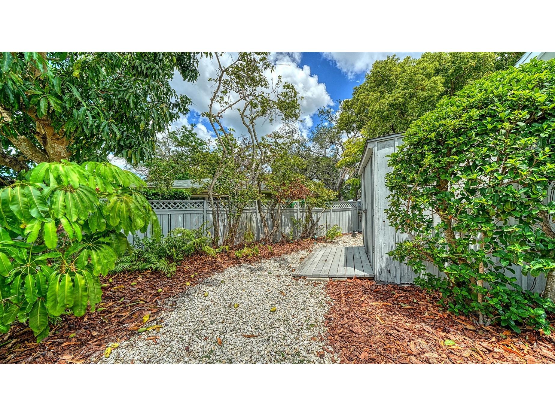 3424 Tanglewood Drive Sarasota FL 34239 - PHILLIPPI CREEK A4694194 image57