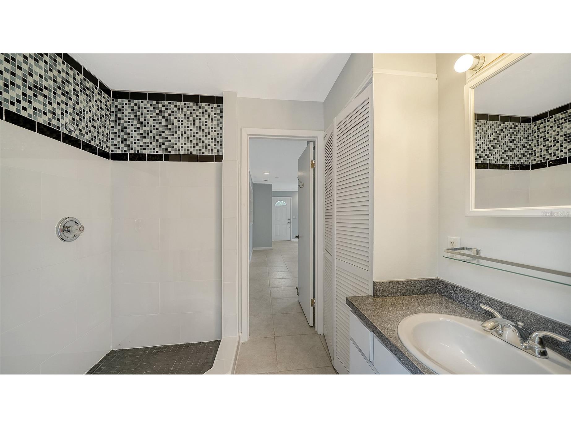 3424 Tanglewood Drive Sarasota FL 34239 - PHILLIPPI CREEK A4694194 image60