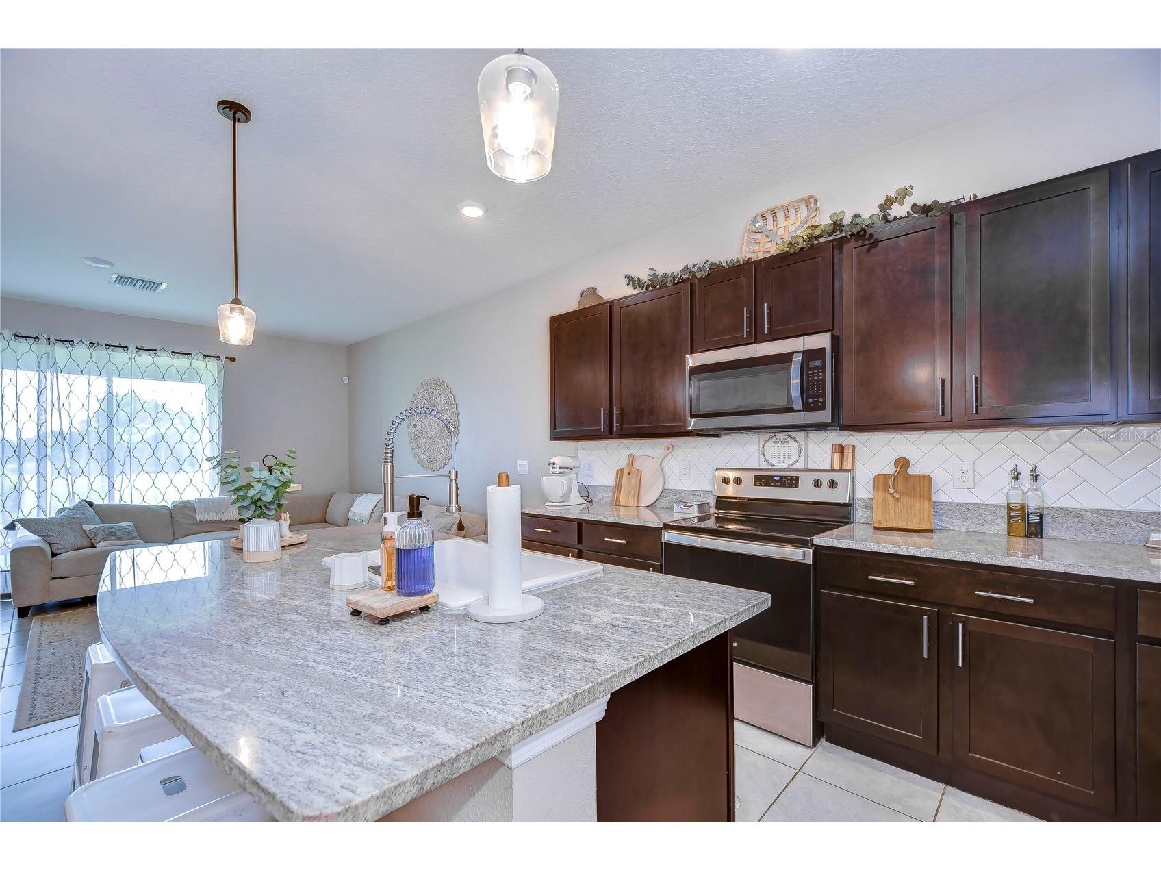 34240 Redwood Dawn Lane Wesley Chapel FL 33543 TB8522981 image21