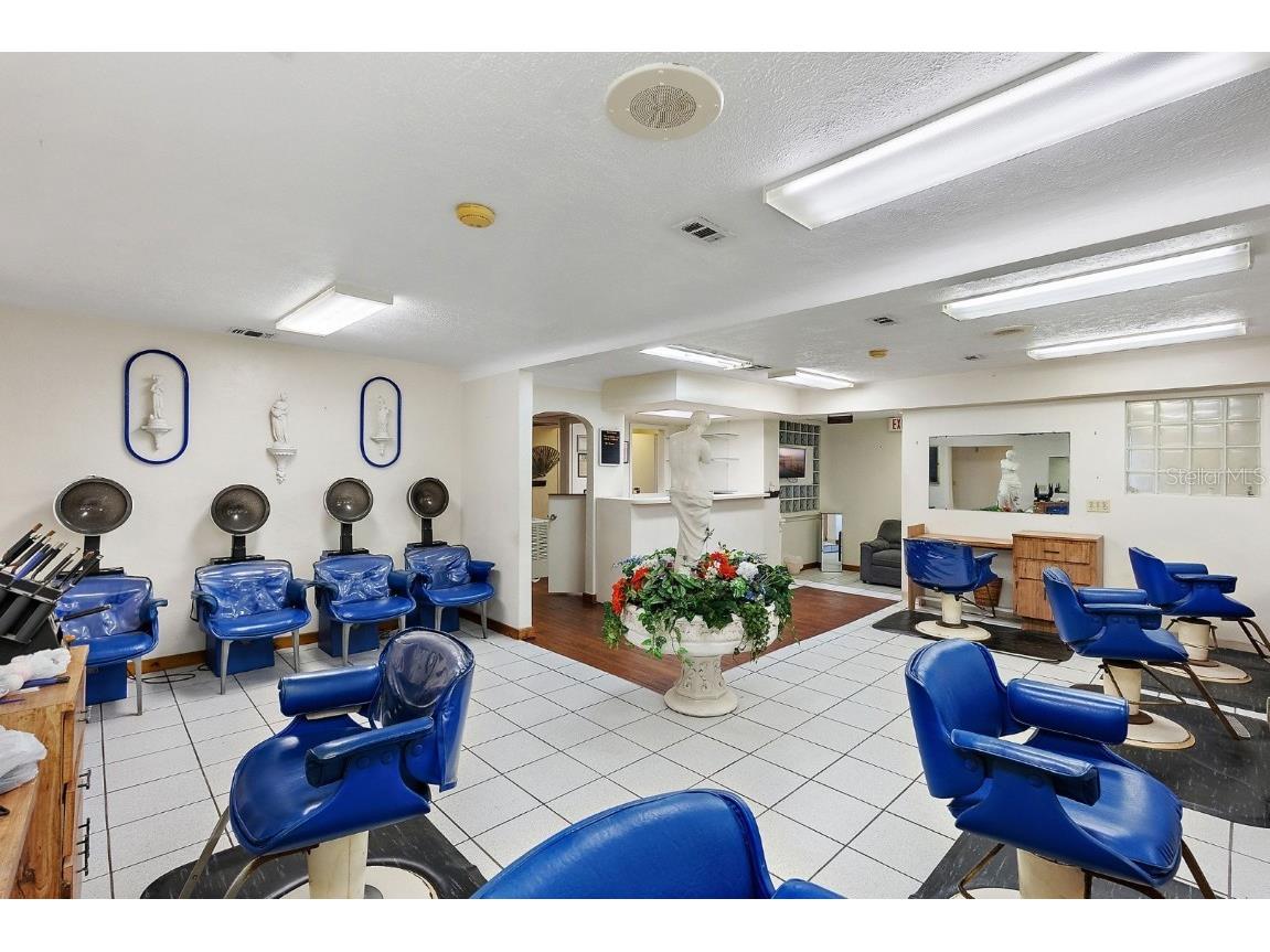 3425 22nd Avenue S Saint Petersburg FL 33711 TB8431429 image10