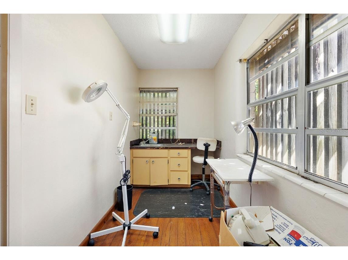 3425 22nd Avenue S Saint Petersburg FL 33711 TB8431429 image13