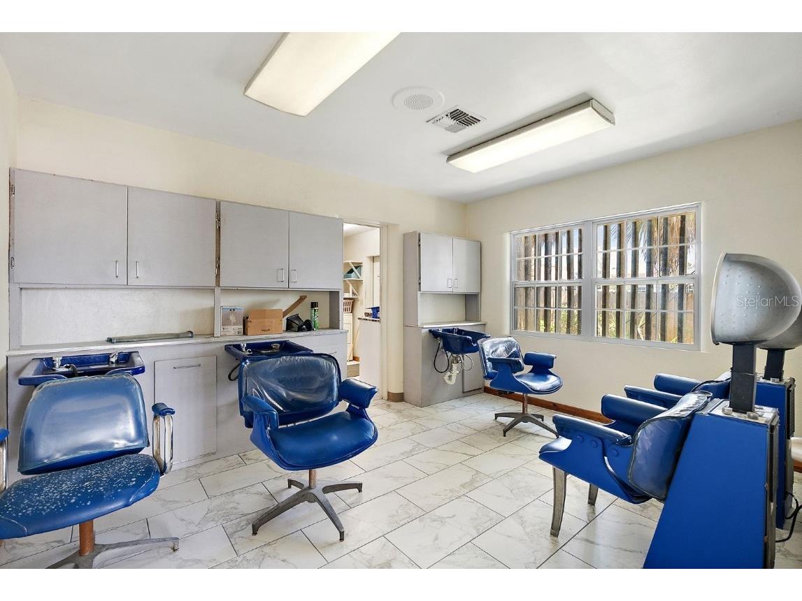 3425 22nd Avenue S Saint Petersburg FL 33711 TB8431429 image16