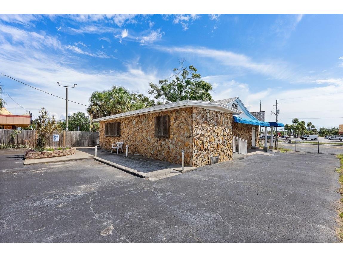 3425 22nd Avenue S Saint Petersburg FL 33711 TB8431429 image2