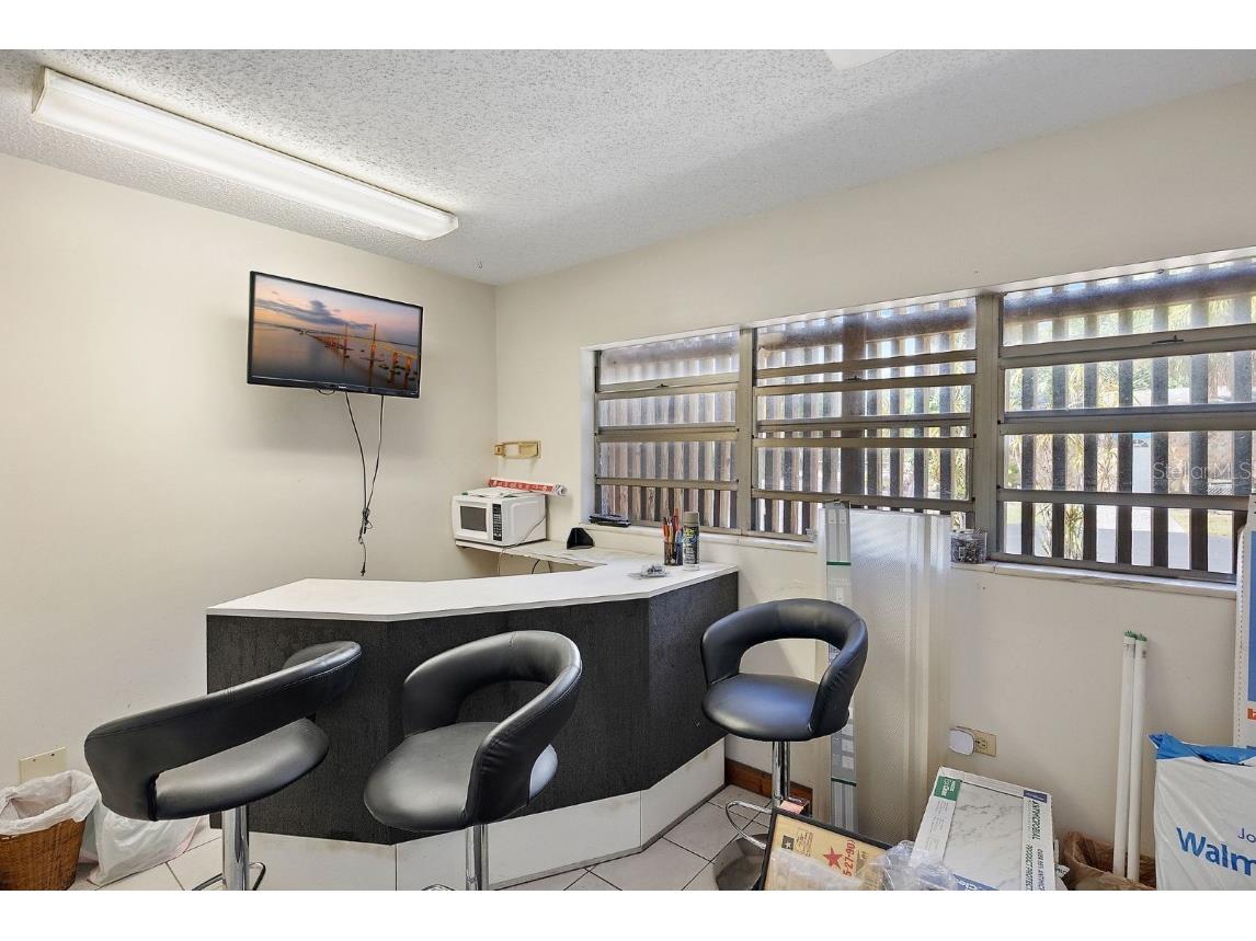 3425 22nd Avenue S Saint Petersburg FL 33711 TB8431429 image21