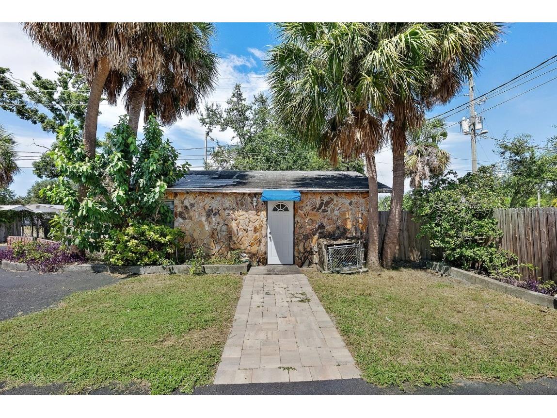 3425 22nd Avenue S Saint Petersburg FL 33711 TB8431429 image4