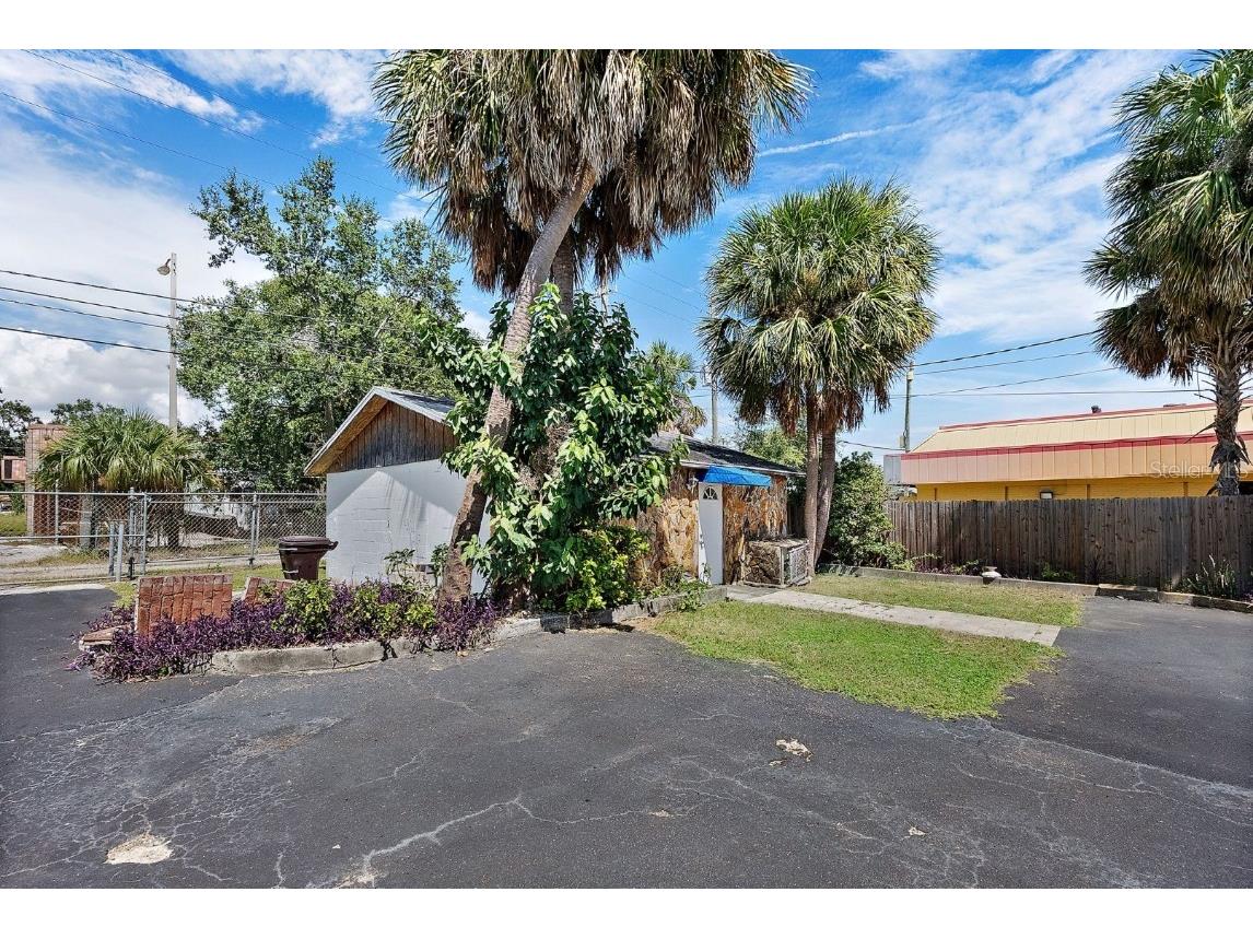 3425 22nd Avenue S Saint Petersburg FL 33711 TB8431429 image5