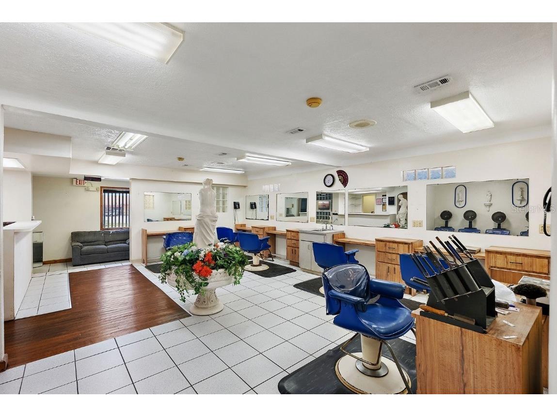 3425 22nd Avenue S Saint Petersburg FL 33711 TB8431429 image9