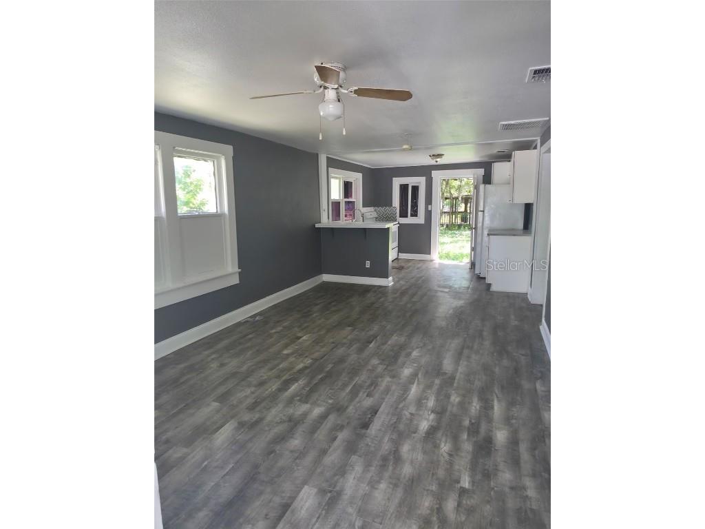 3425 E Powhatan Avenue Tampa FL 33610 TB8432115 image11