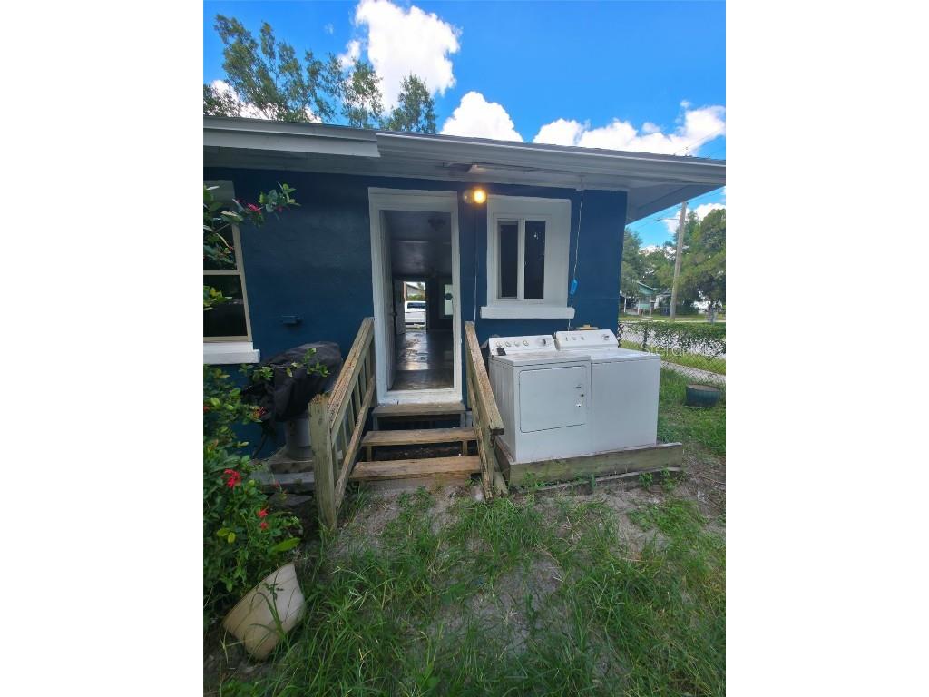 3425 E Powhatan Avenue Tampa FL 33610 TB8432115 image4