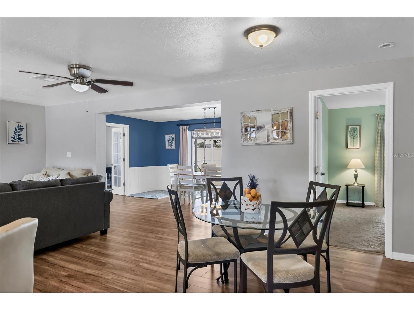 3425 Fairview Drive Sarasota FL 34239 A4682215 image10