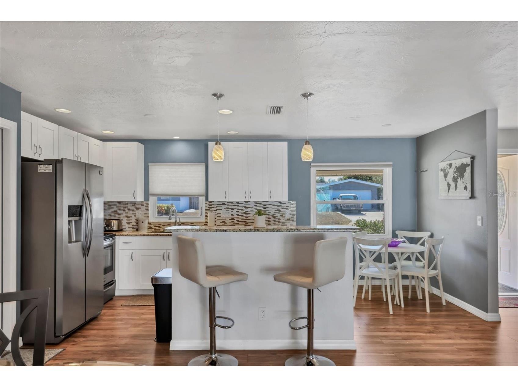 3425 Fairview Drive Sarasota FL 34239 A4682215 image12