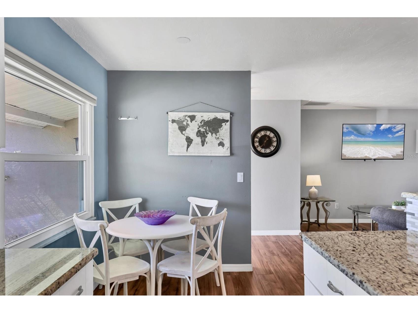 3425 Fairview Drive Sarasota FL 34239 A4682215 image16