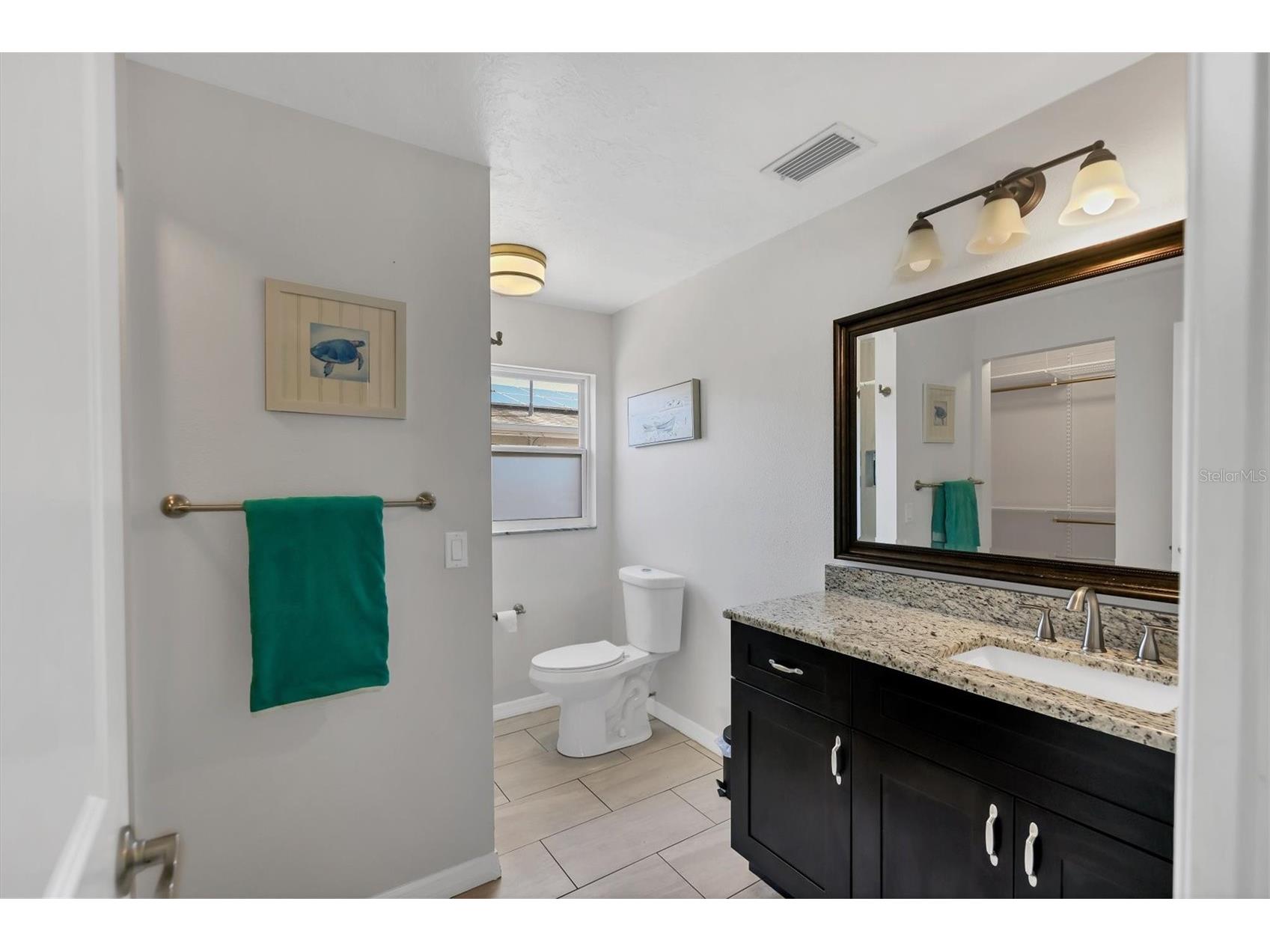 3425 Fairview Drive Sarasota FL 34239 A4682215 image24