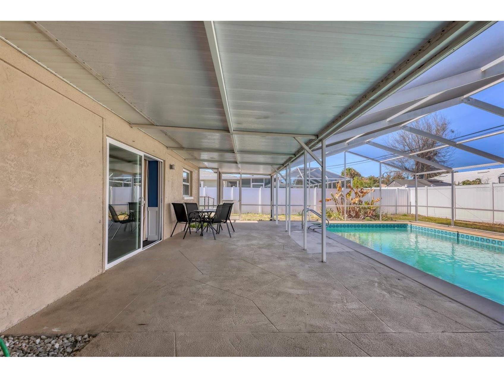 3425 Fairview Drive Sarasota FL 34239 A4682215 image35