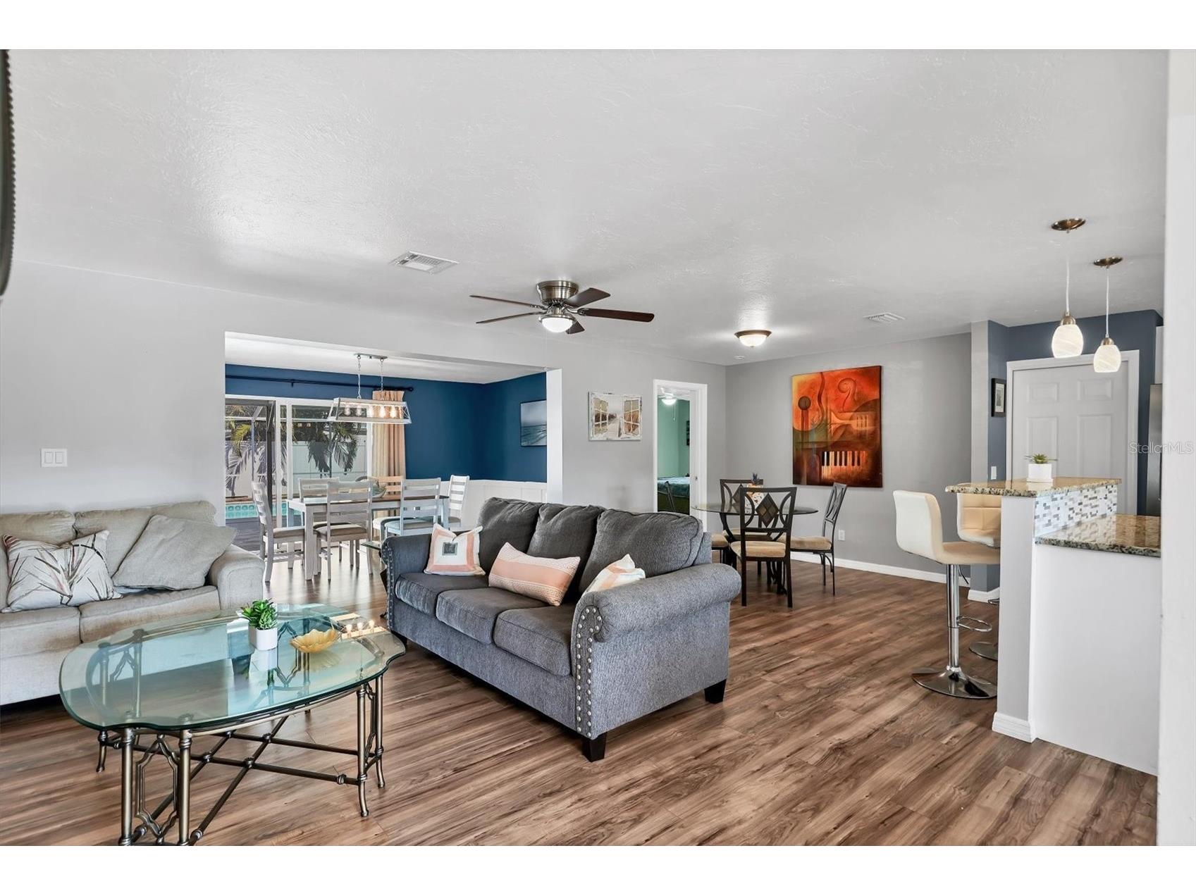 3425 Fairview Drive Sarasota FL 34239 A4682215 image4