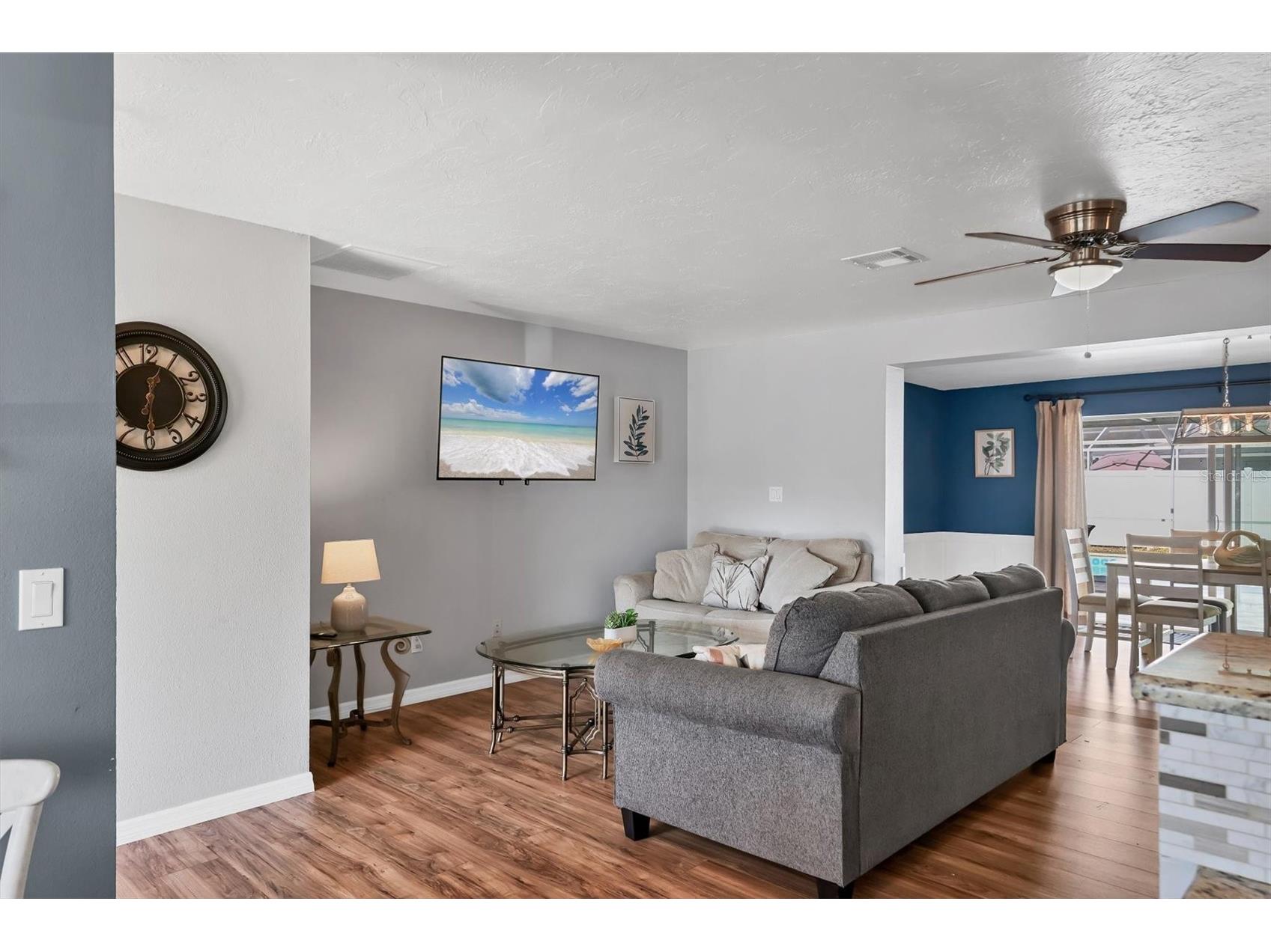 3425 Fairview Drive Sarasota FL 34239 A4682215 image7