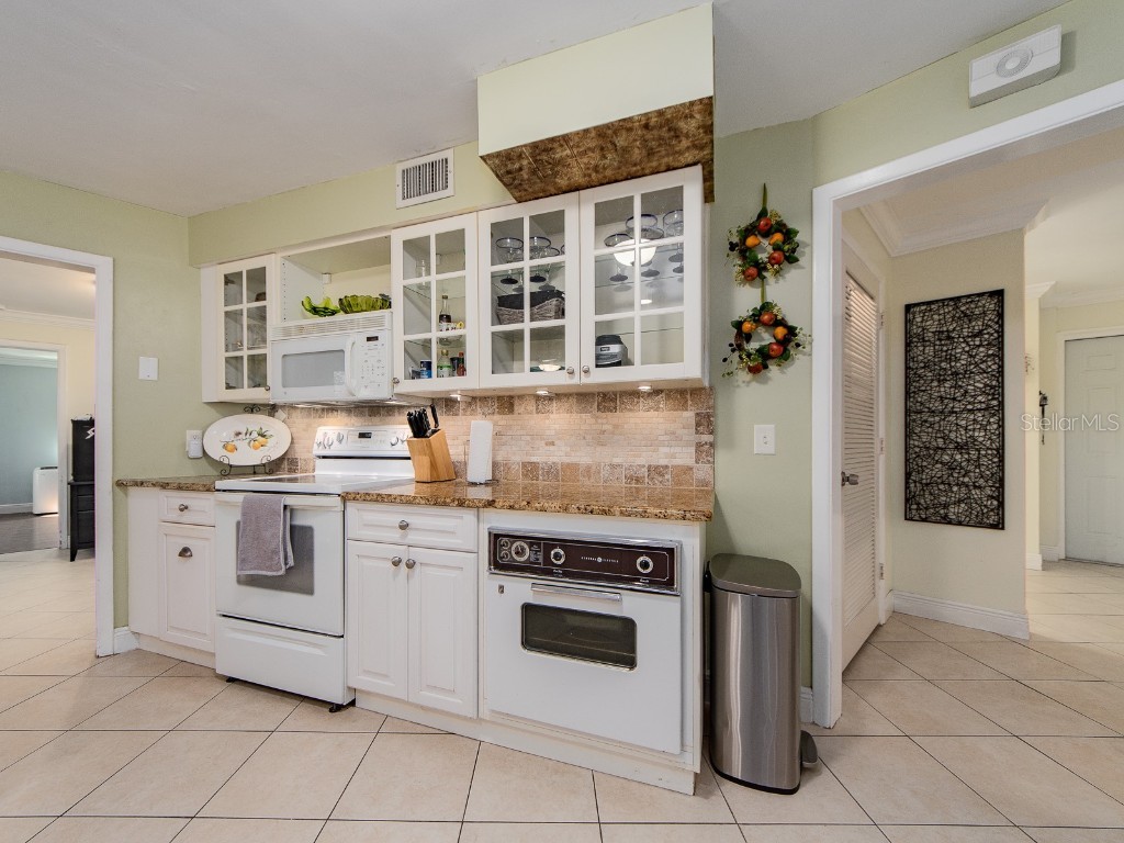 3425 High Bluff Drive Largo FL 33770 TB8437114 image9