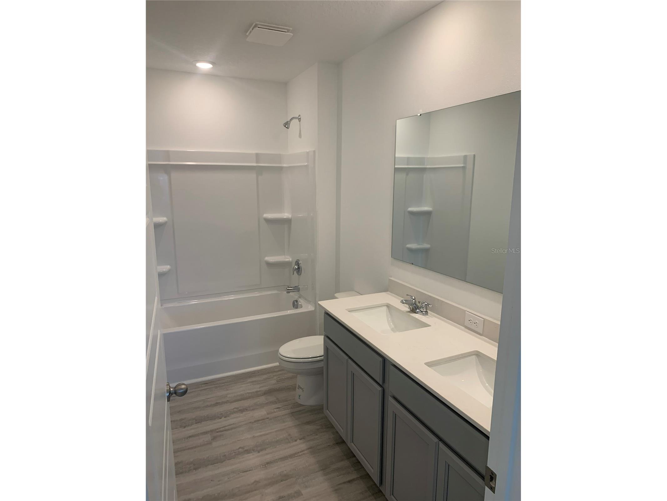 3425 Nettle Loop Tavares FL 32778 O6392973 image16