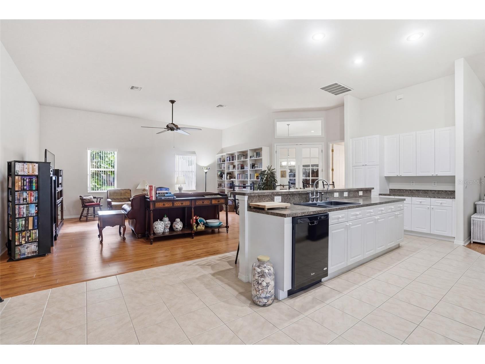 3425 NW 19th Terrace Cape Coral FL 33993 C7525875 image10