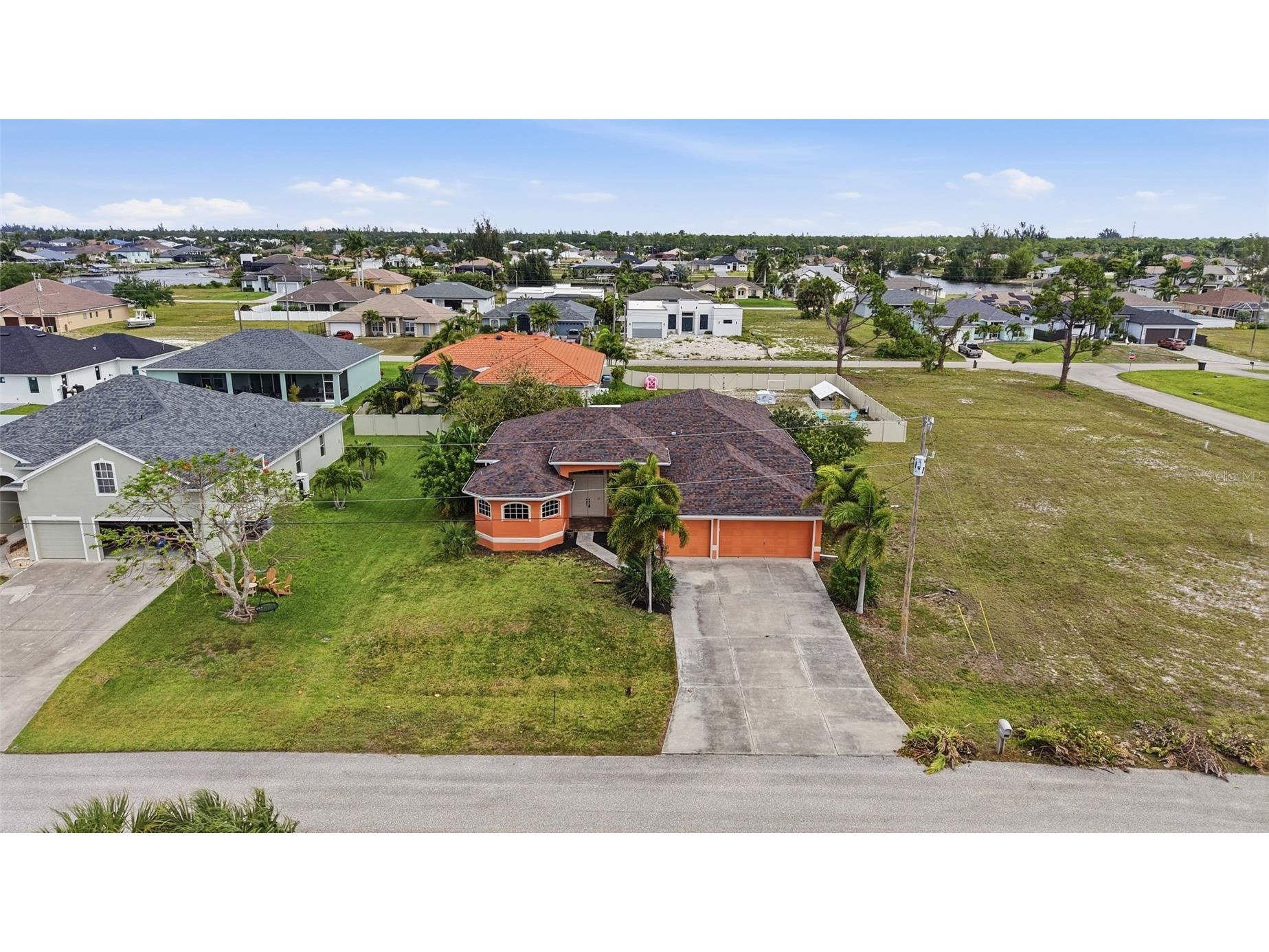 3425 NW 19th Terrace Cape Coral FL 33993 C7525875 image2