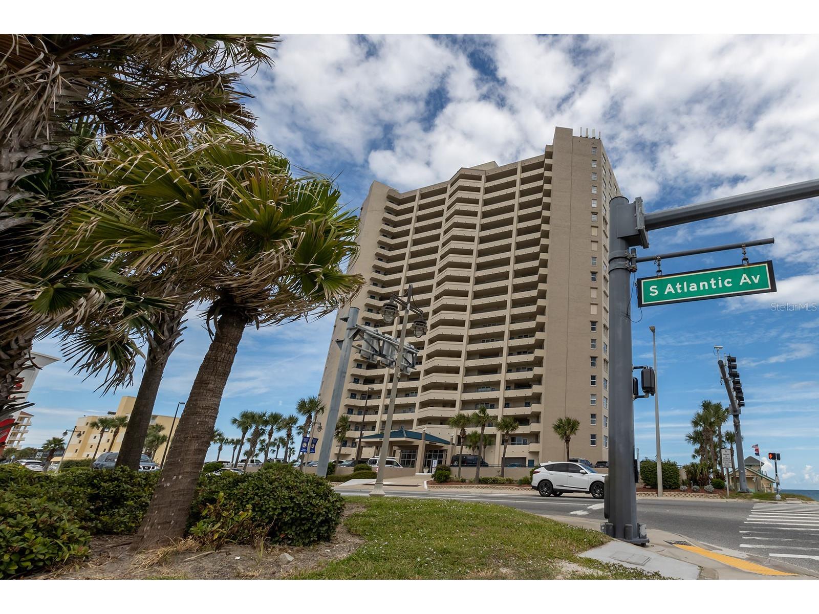 3425 S Atlantic Avenue #1102 Daytona Beach FL 32118 - ATLANTIC OCEAN V4947159 image2