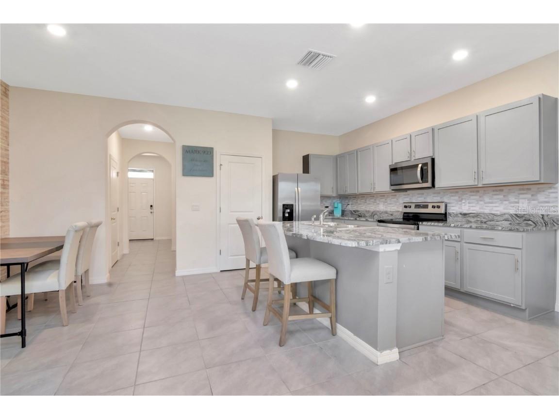 34252 Redwood Dawn Lane Wesley Chapel FL 33543 TB8400263 image4