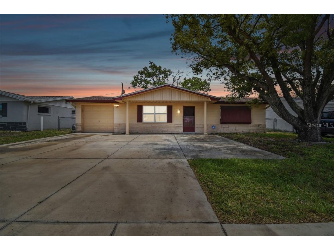 3426 Bedford Street Holiday FL 34690 T3456749 image1