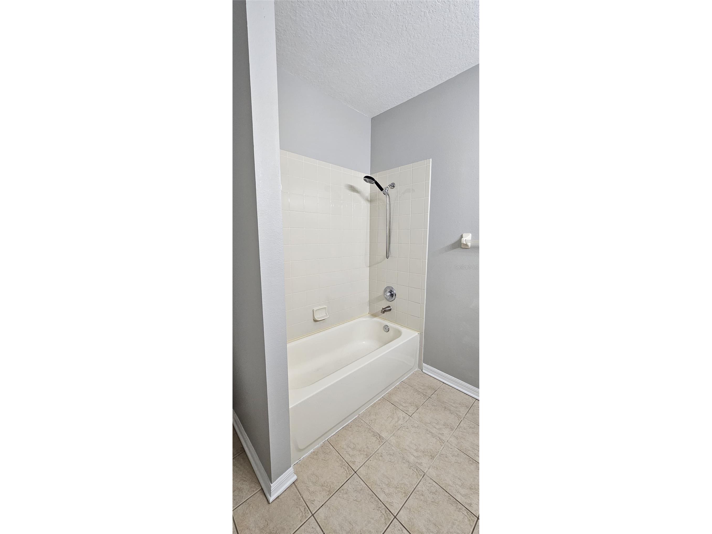 3426 High Hampton Circle Tampa FL 33610 TB8447005 image20