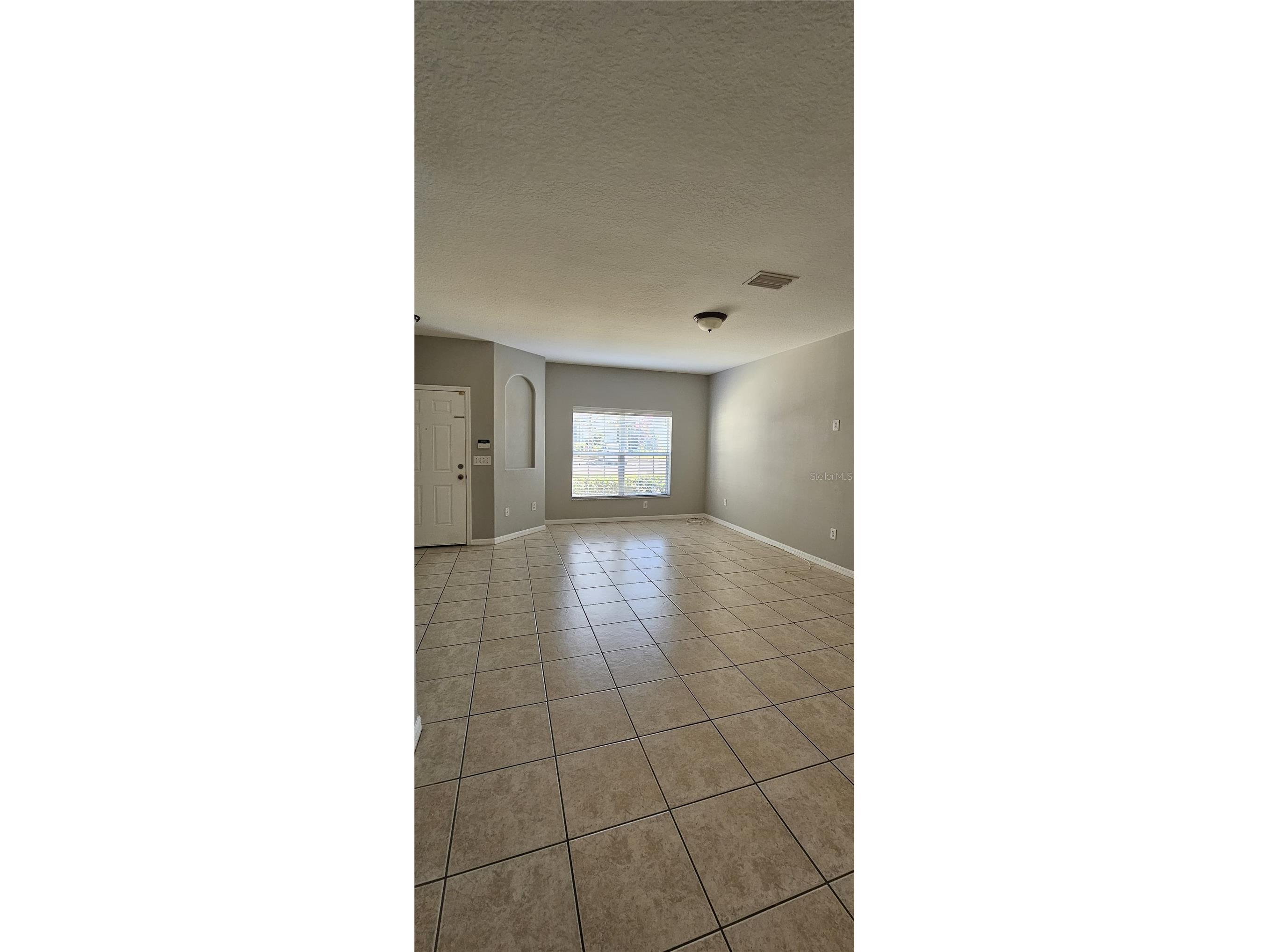 3426 High Hampton Circle Tampa FL 33610 TB8447005 image3