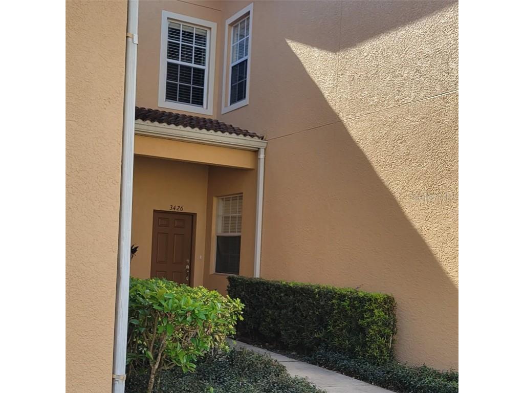 3426 Parkridge Circle #34-105 Sarasota FL 34243 A4557115 image1