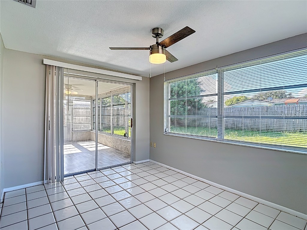 3426 Pinon Dr Holiday FL 34691 TB8417532 image29