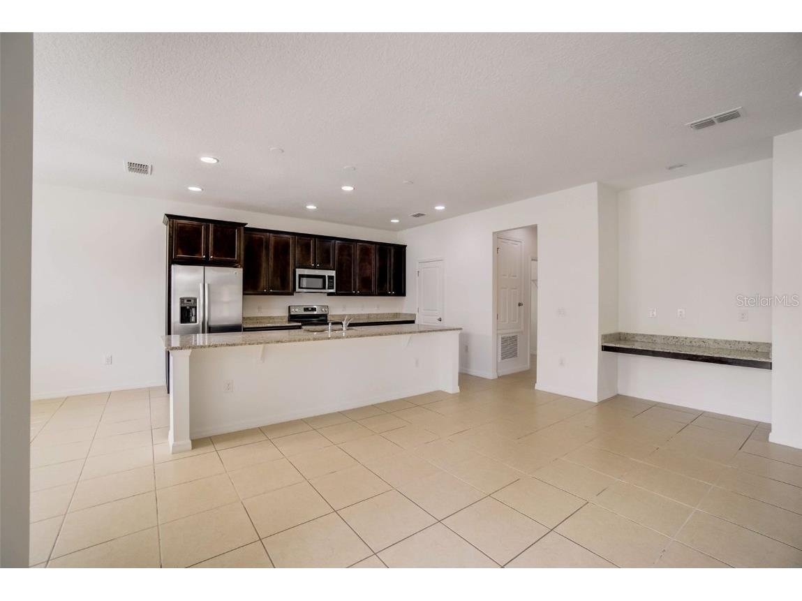 3426 Puxton Drive Orlando FL 32824 O6354362 image4