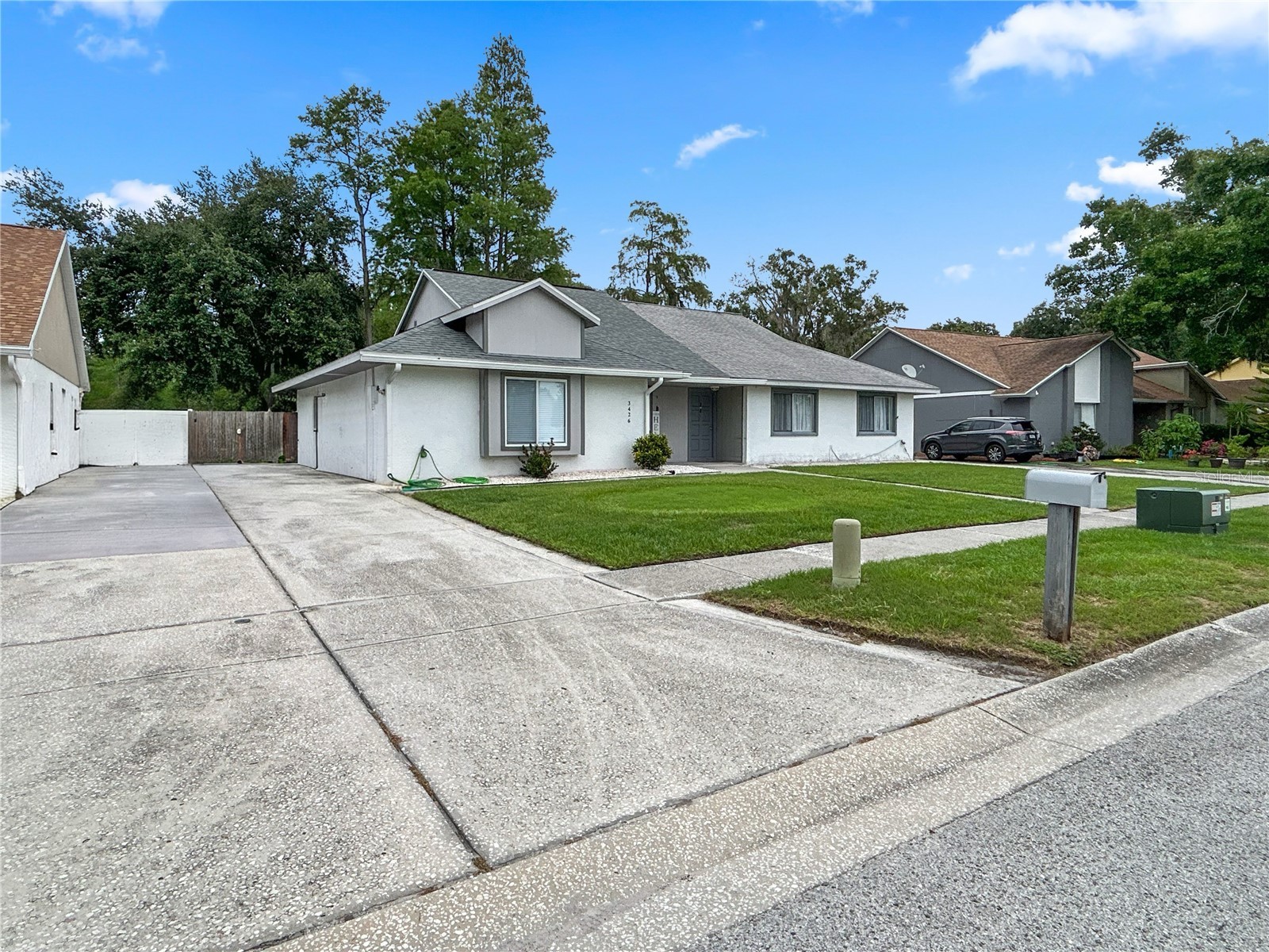 3426 Laurel Dale Drive Tampa FL 33618 TB8515914 image2