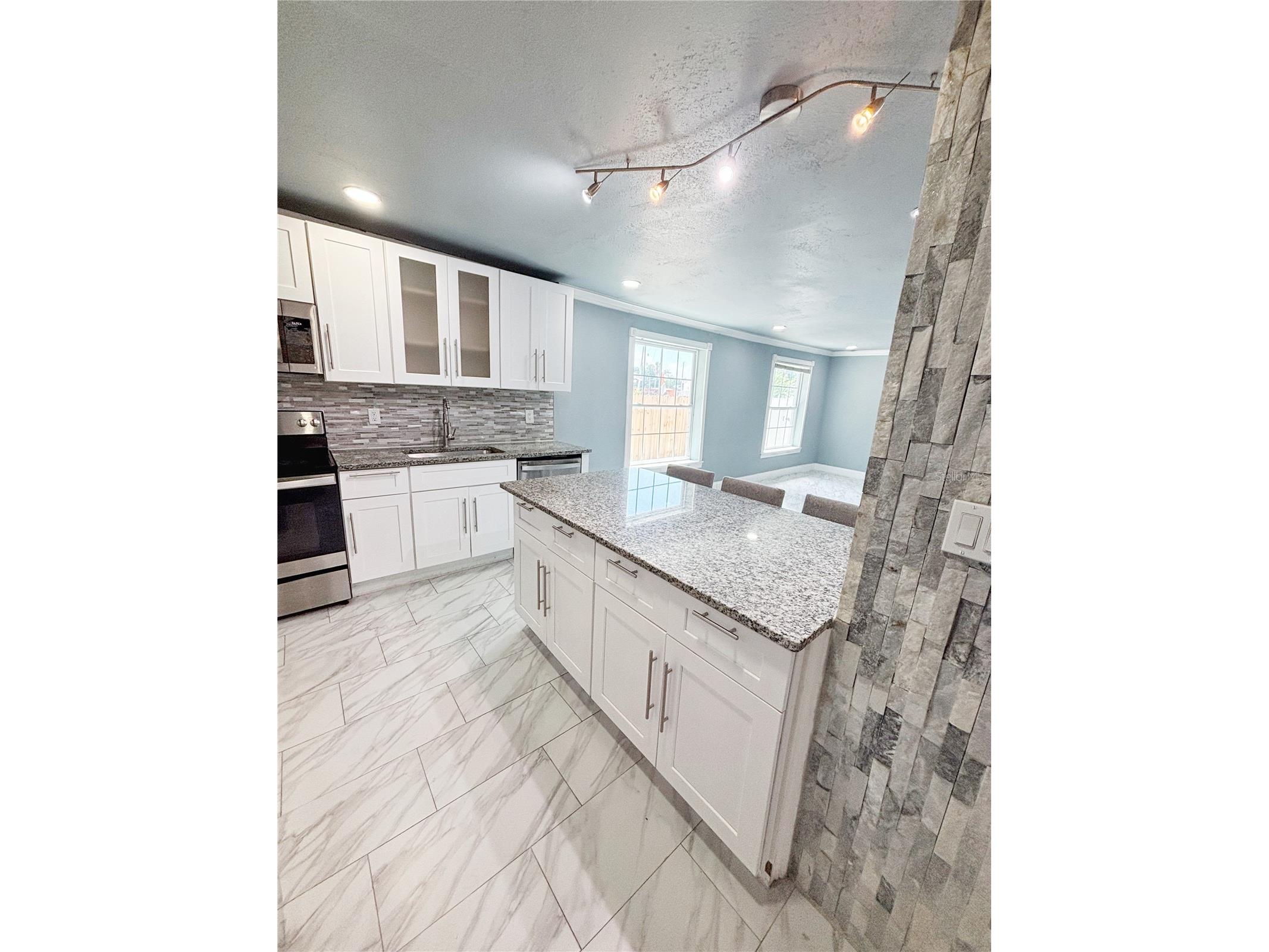 3427 16th Avenue S Saint Petersburg FL 33711 R4911240 image29
