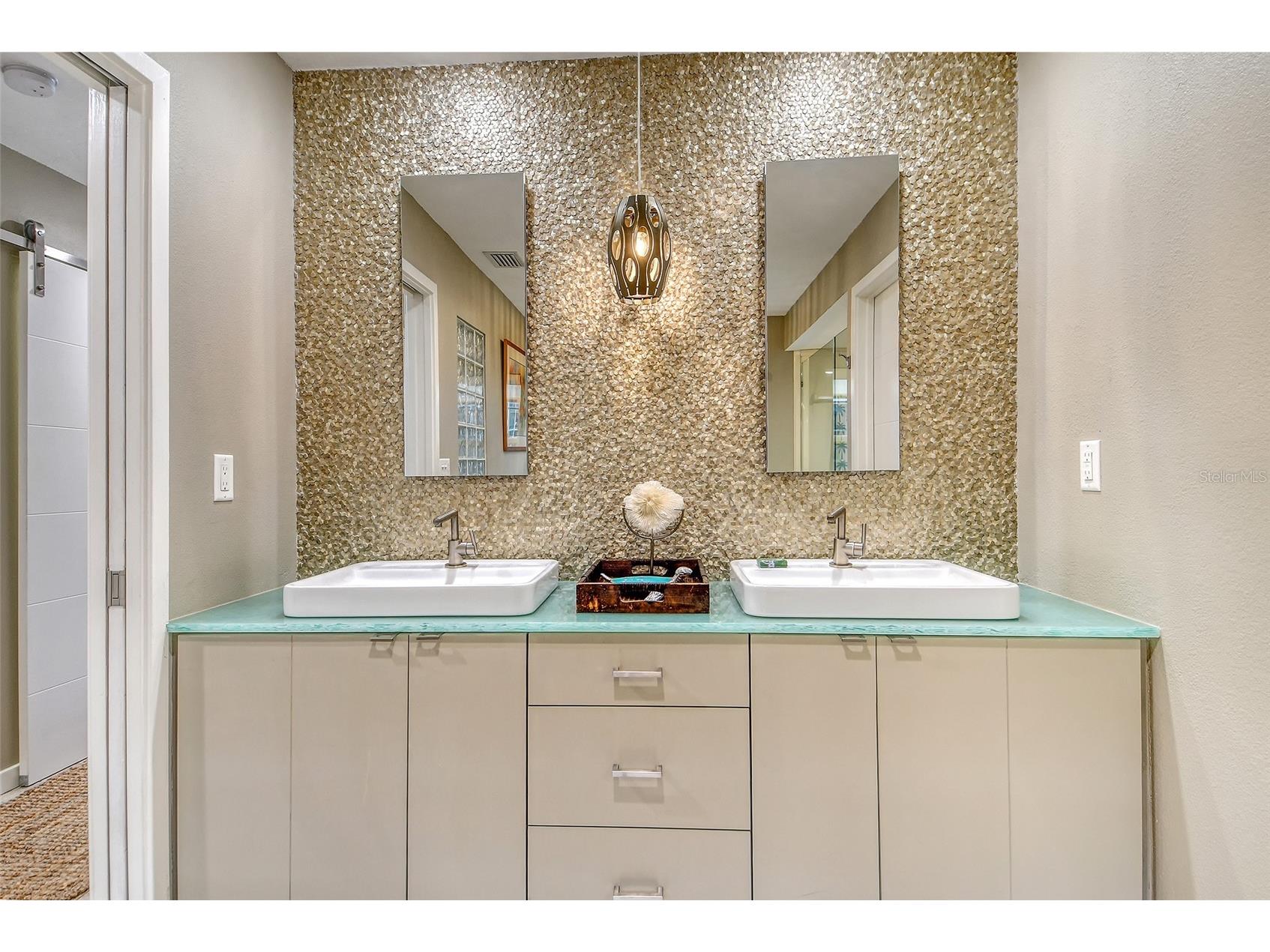 3427 Winding Oaks Drive #14 Longboat Key FL 34228 A4686623 image28